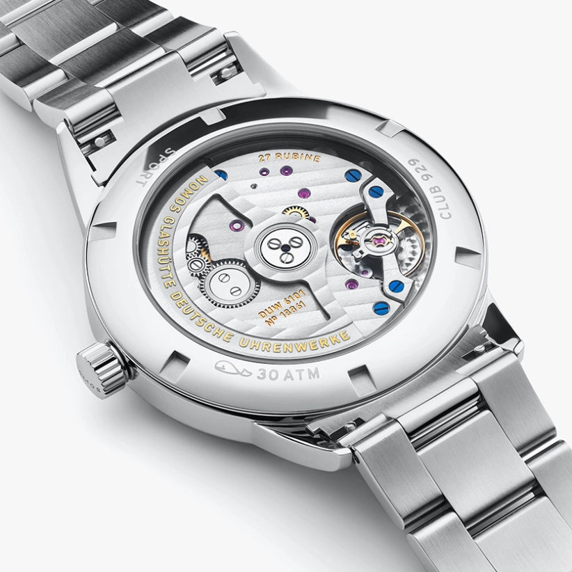 NOMOS Glashütte Club Sport Neomatik 42 Datum Schwarz Automatik | 42 mm |