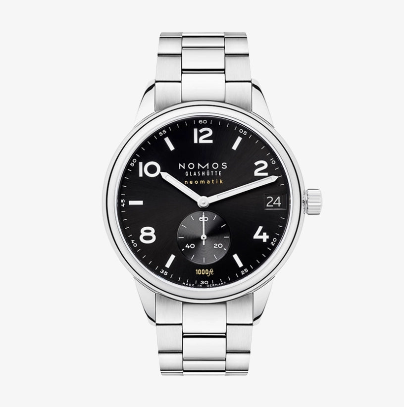 NOMOS Glashütte Club Sport Neomatik 42 Datum Schwarz Automatik | 42 mm |